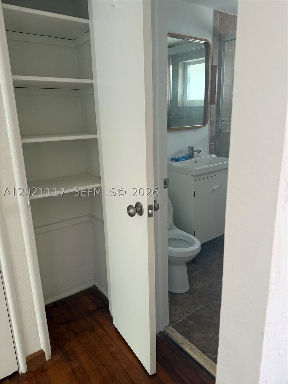 HORSESHOE CONDOMINIUM - Residential