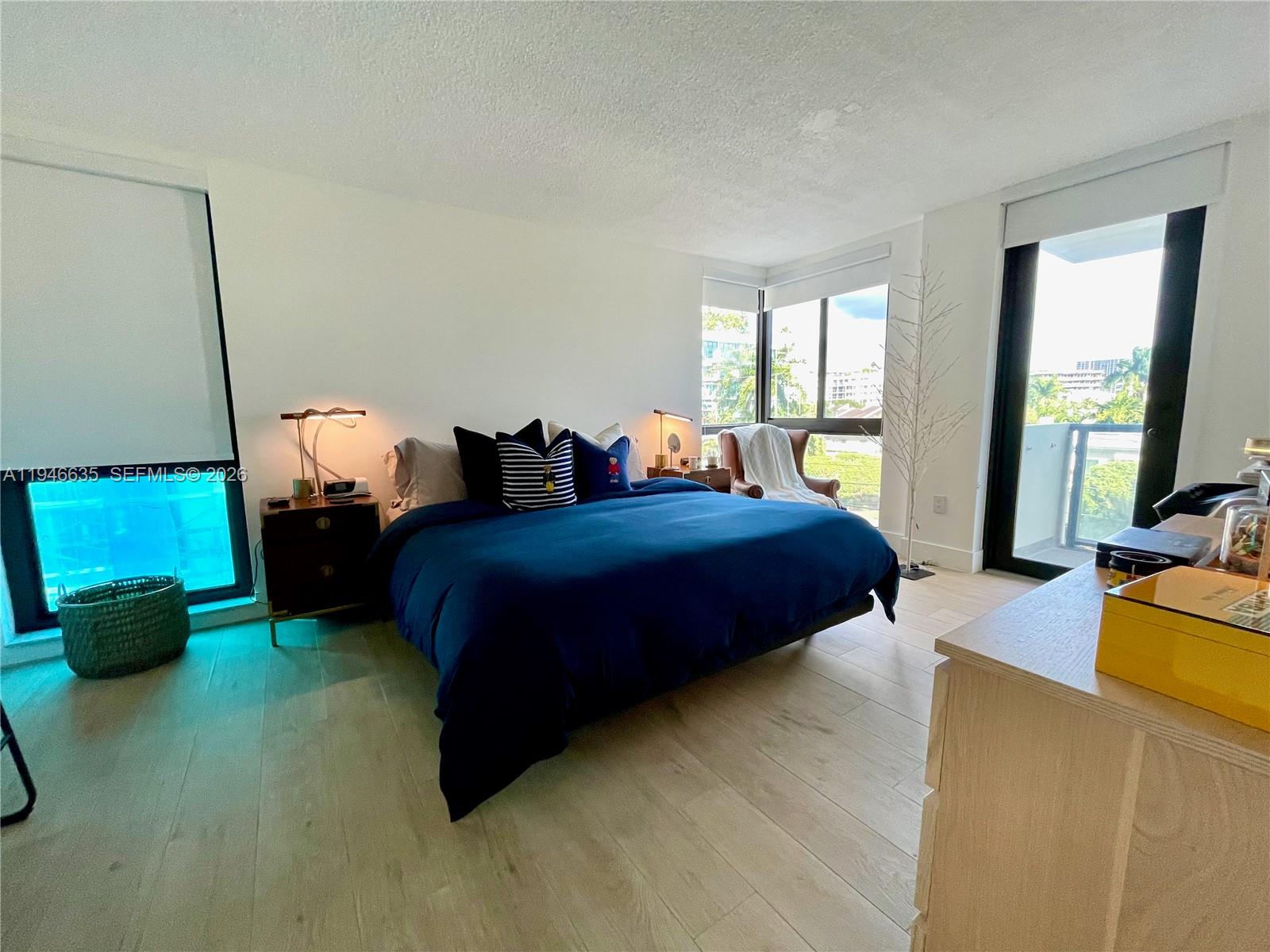 GUILDFORD CONDO - Residential