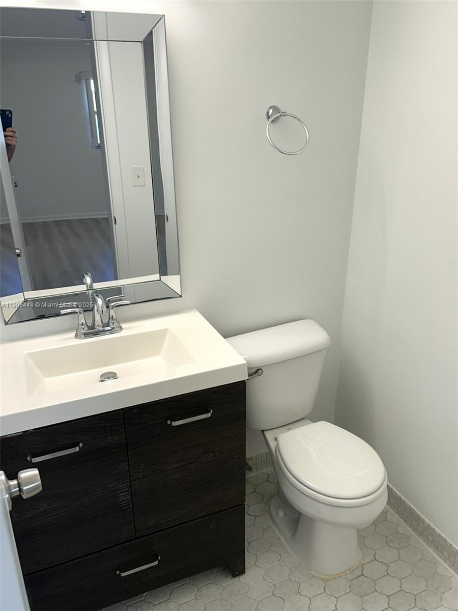 CAPRI GARDENS CONDO - Residential