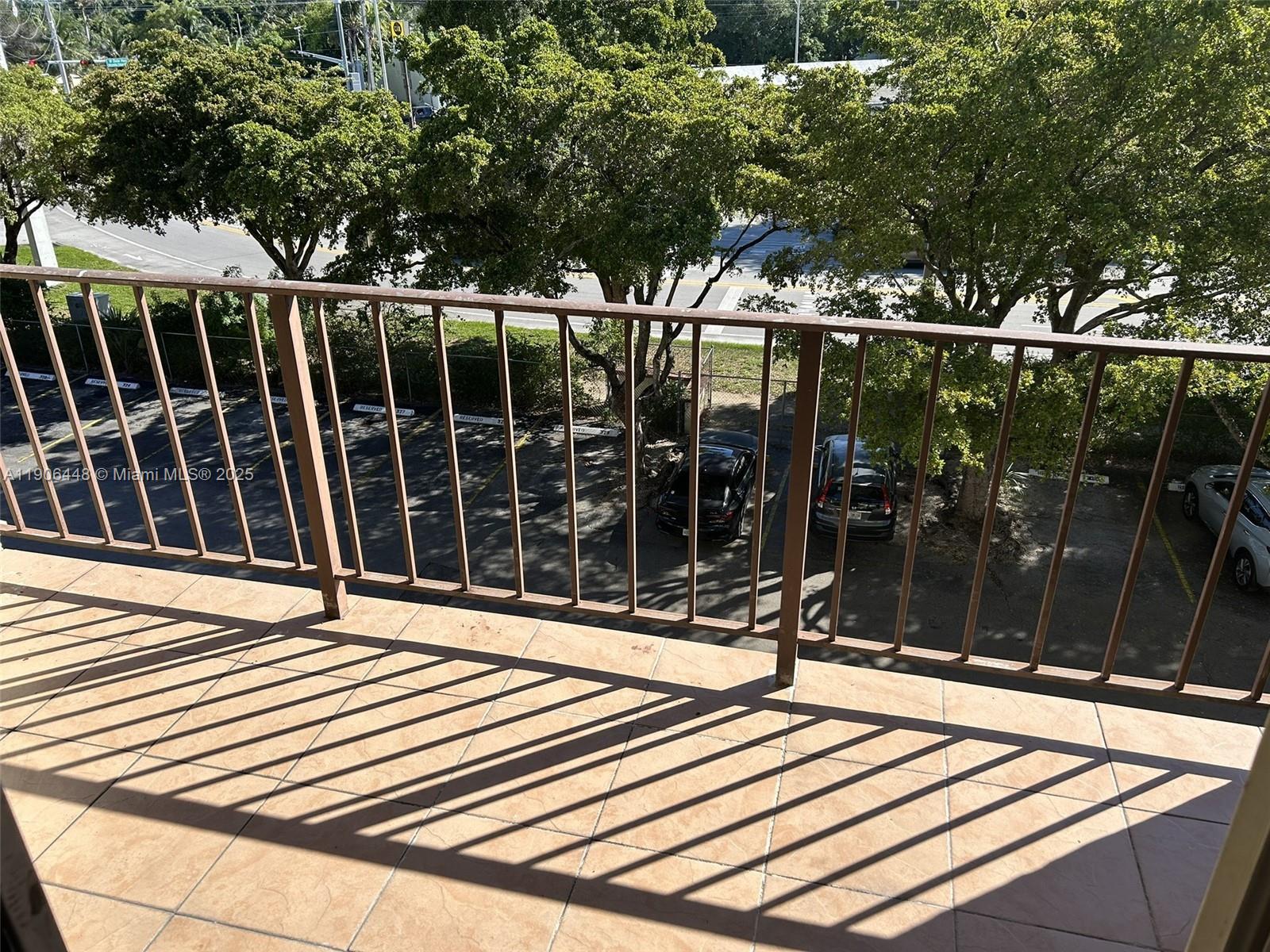 CAPRI GARDENS CONDO - Residential