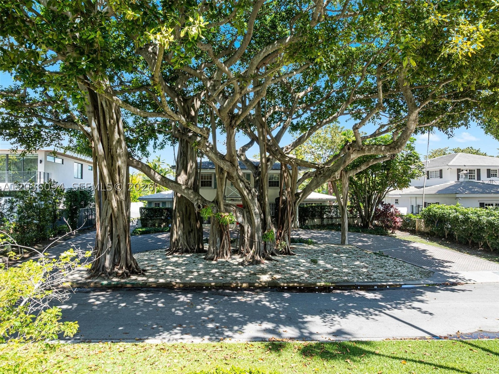 BAY POINT - Residential