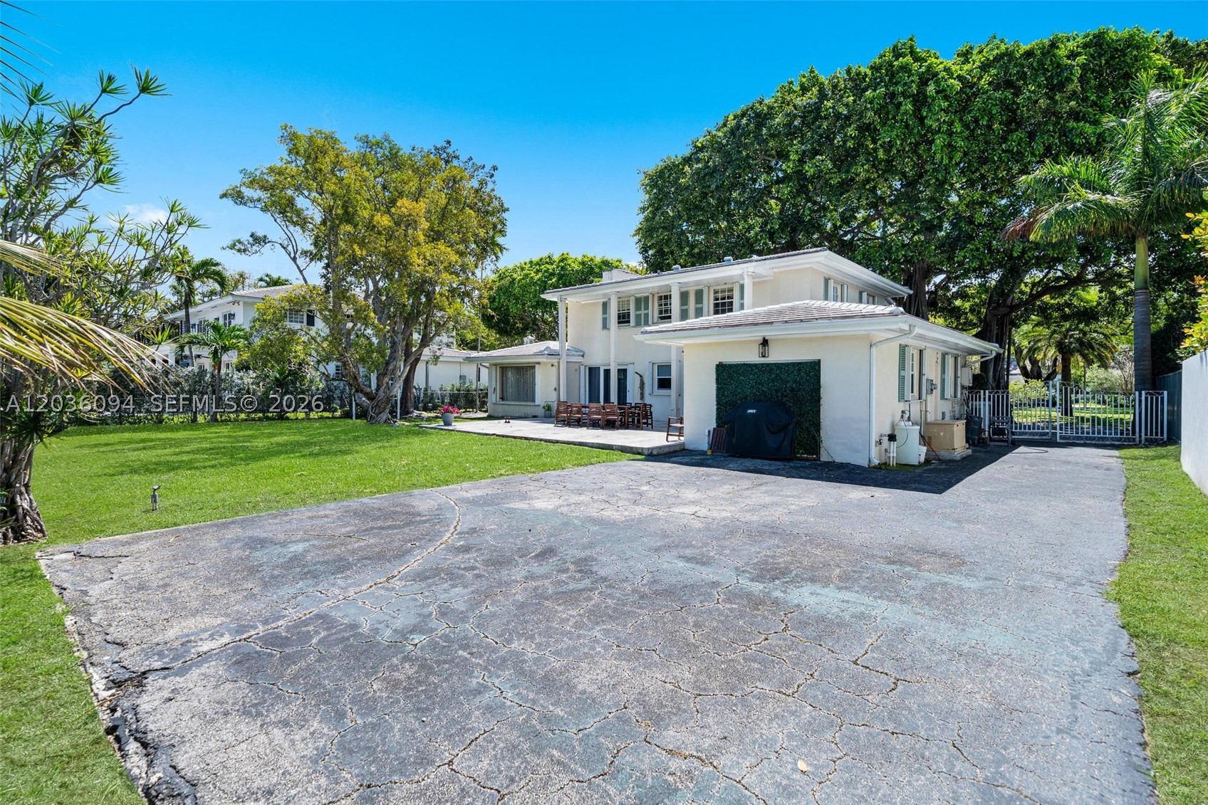 BAY POINT - Residential