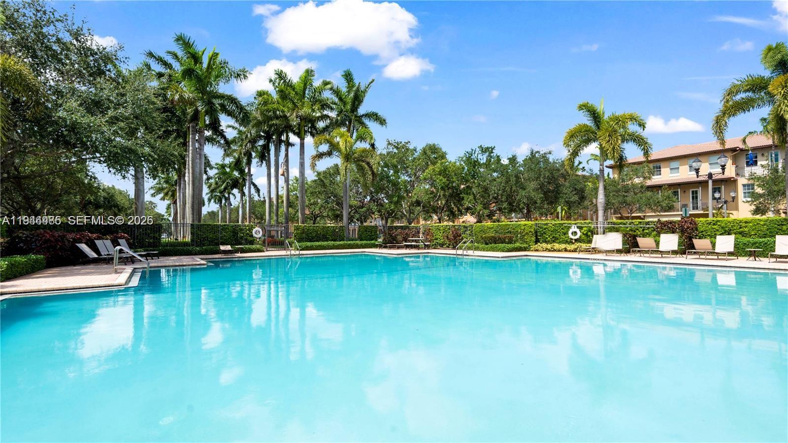 COBBLESTONE CONDO - Residential