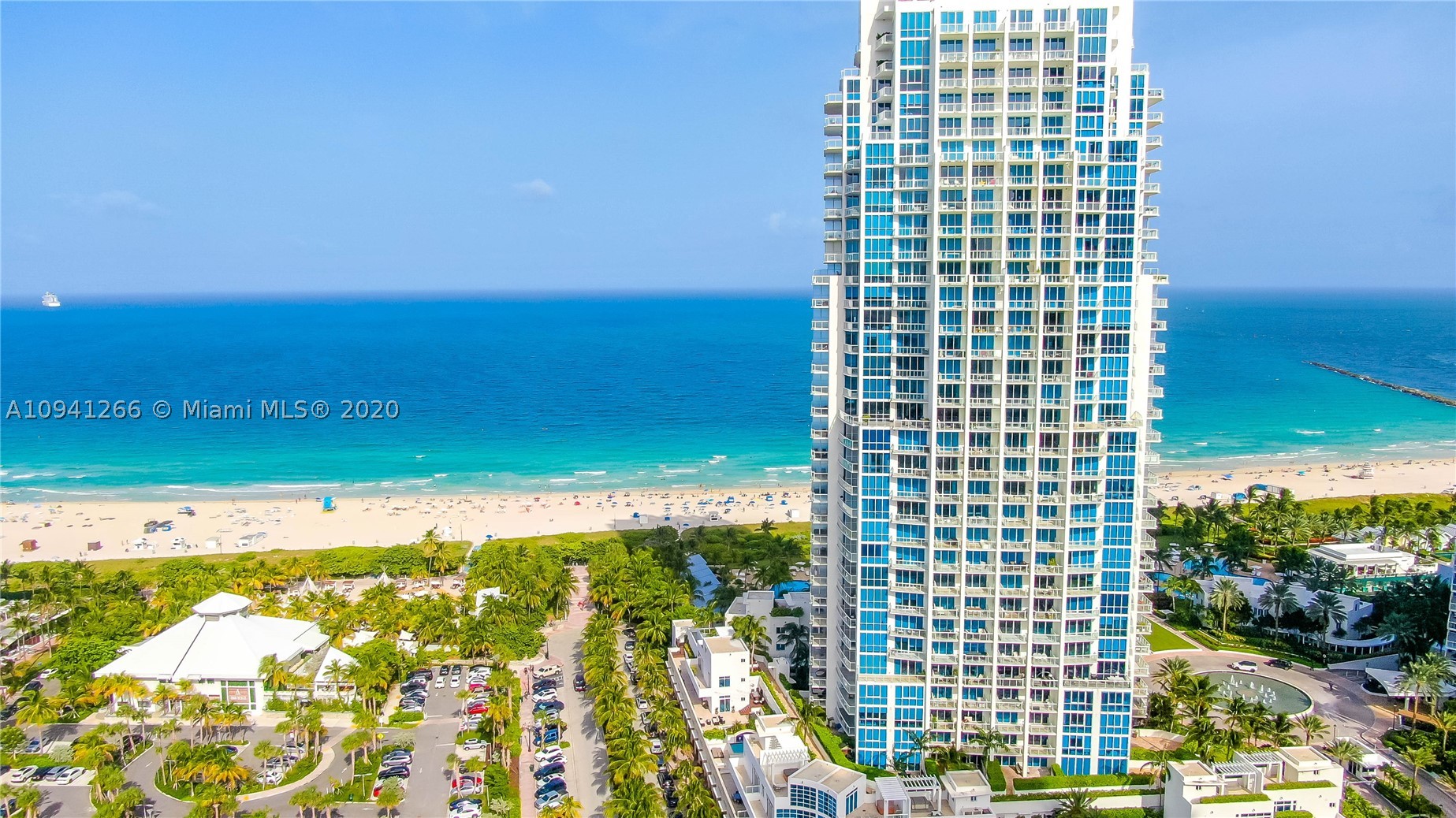 CONTINUUM ON SOUTH BEACH - Residential