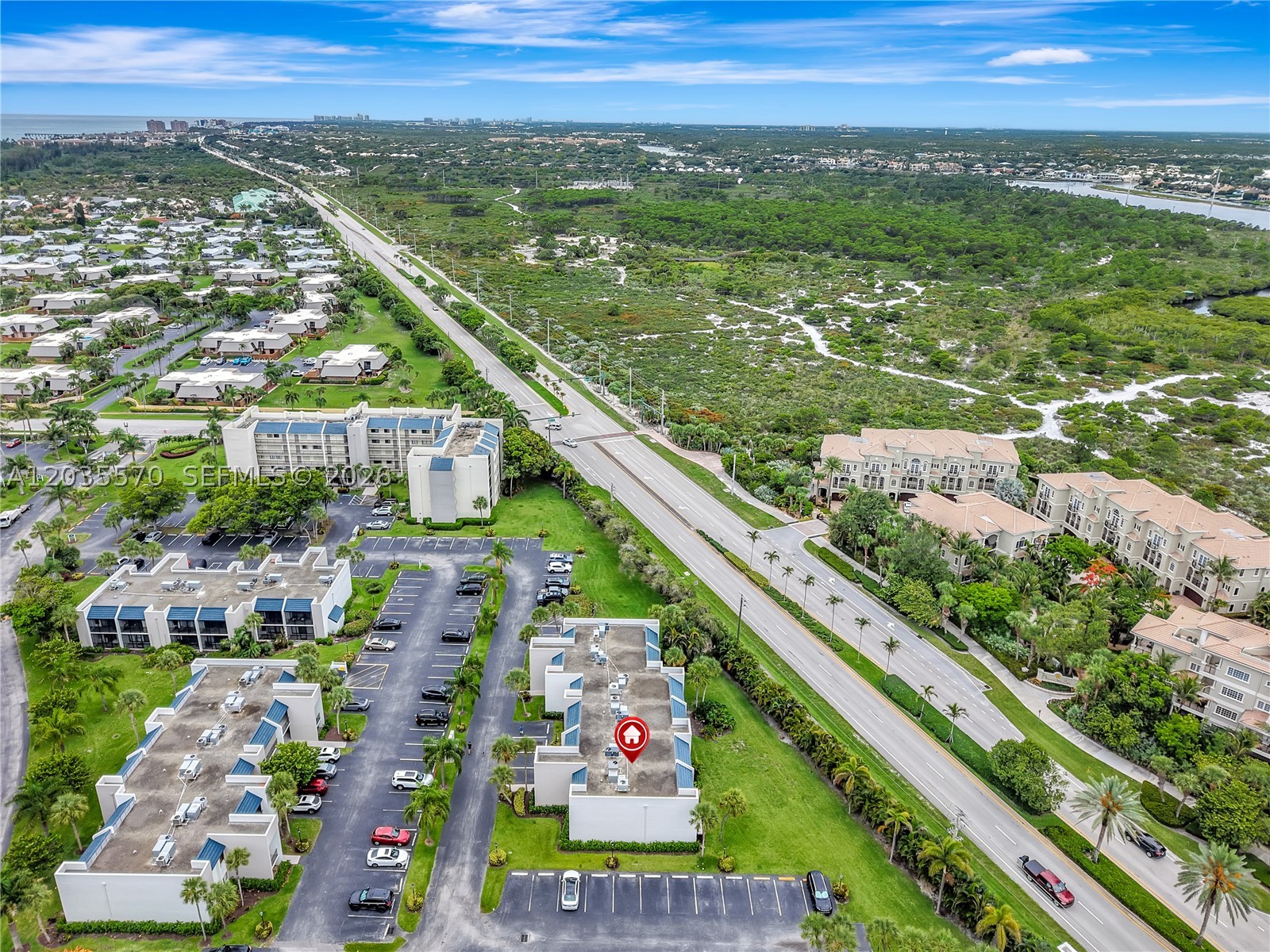 JUPITER OCEAN AND RACQUET - Residential