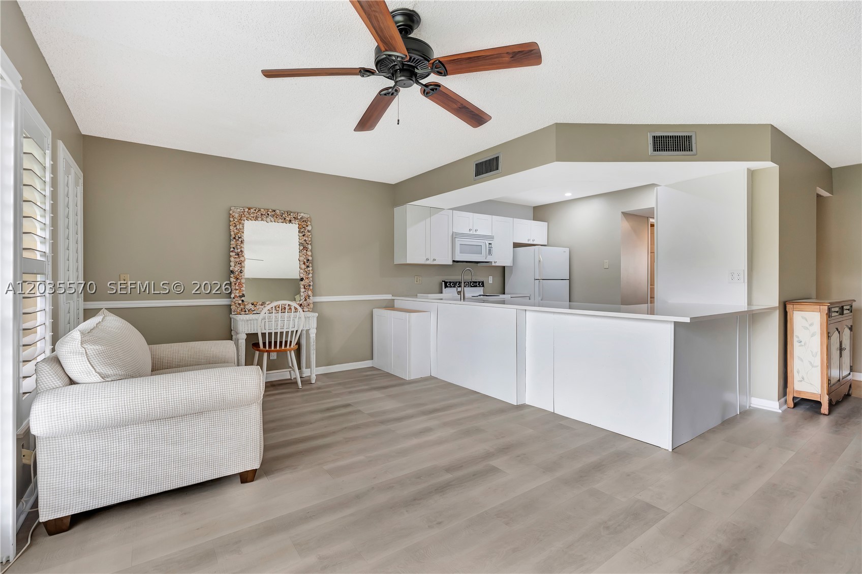 JUPITER OCEAN AND RACQUET - Residential