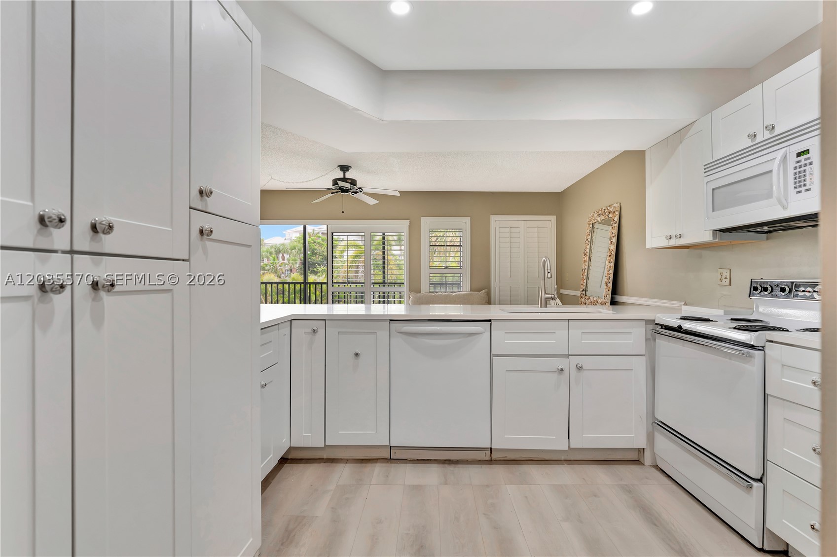 JUPITER OCEAN AND RACQUET - Residential