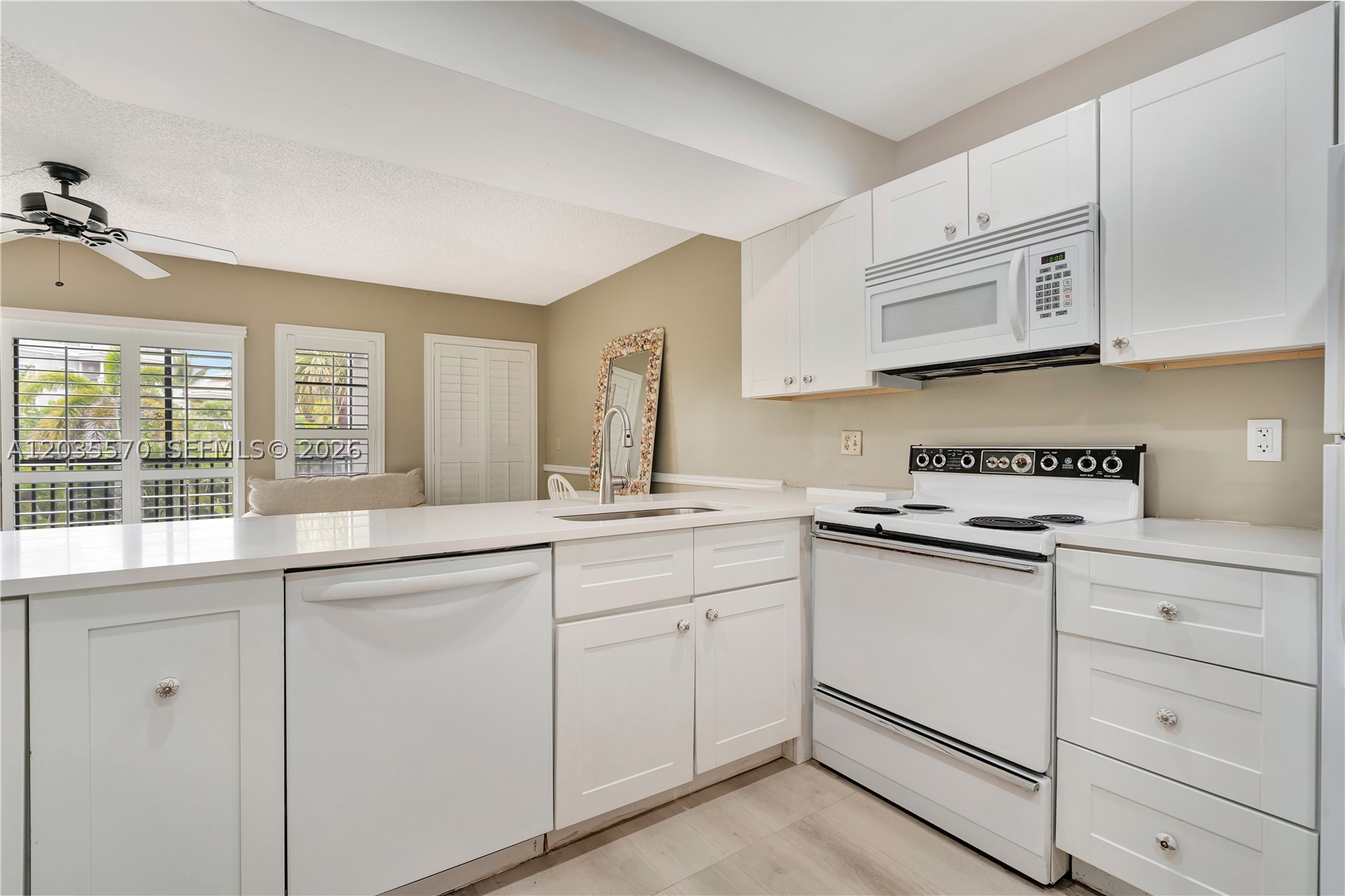 JUPITER OCEAN AND RACQUET - Residential