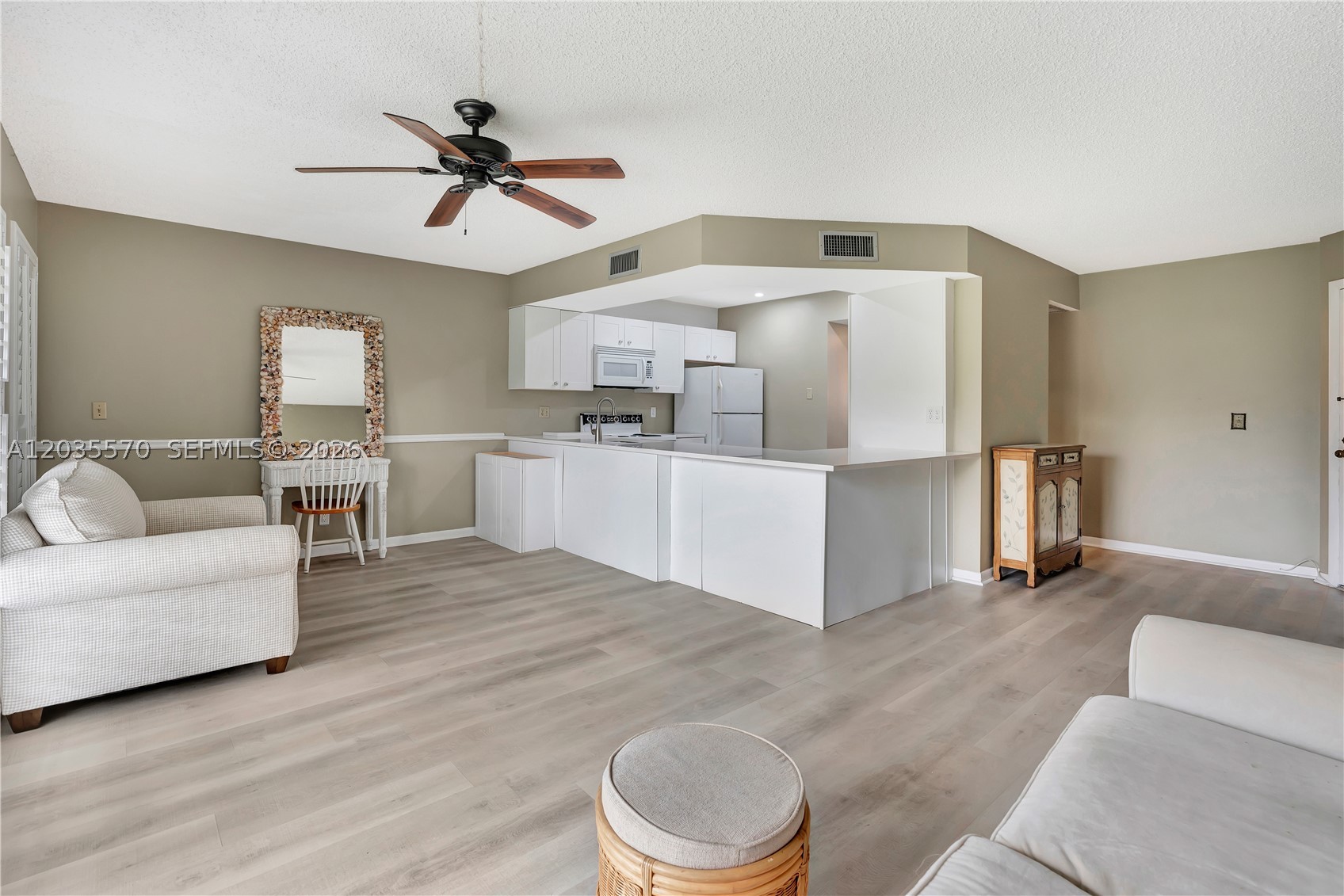 JUPITER OCEAN AND RACQUET - Residential