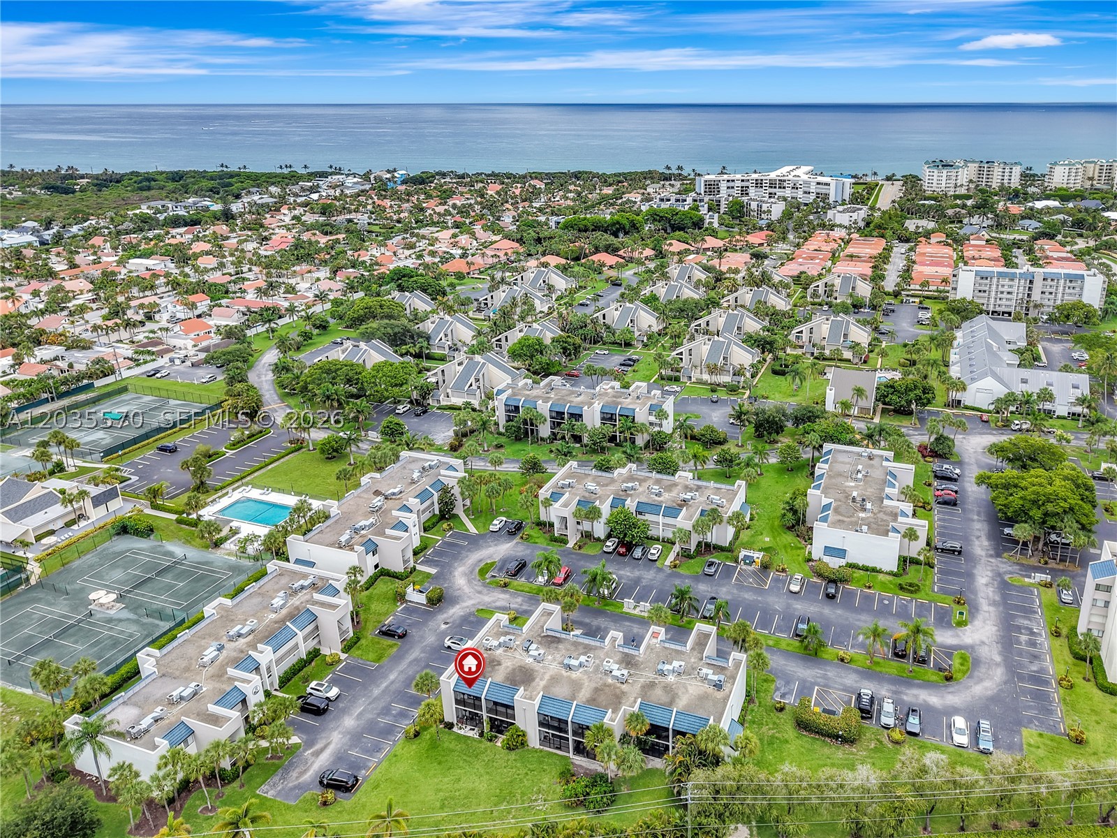 JUPITER OCEAN AND RACQUET - Residential