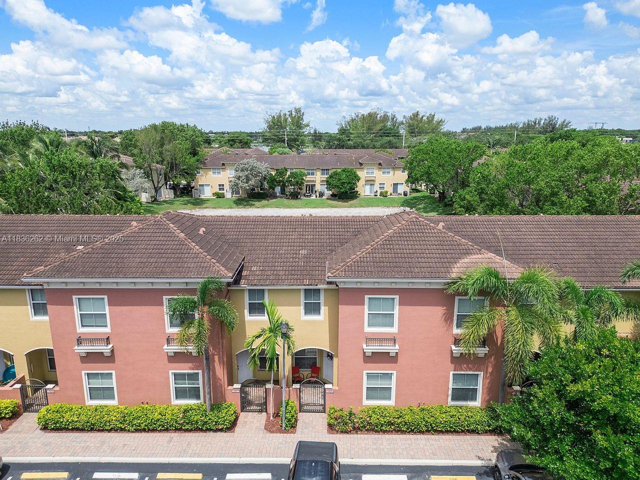 TUSCAN VILLAS CONDO - Residential
