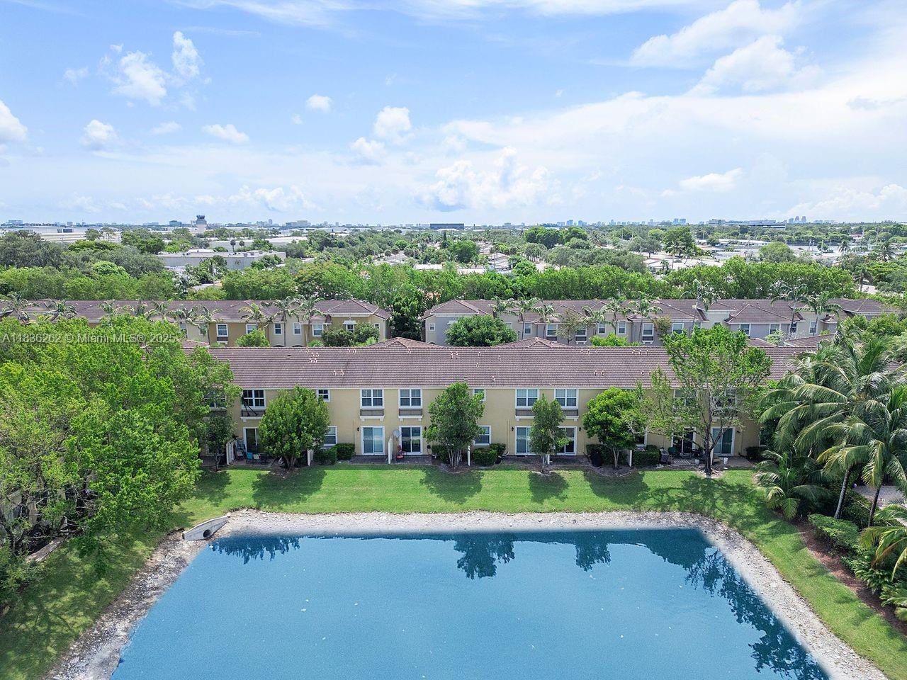 TUSCAN VILLAS CONDO - Residential