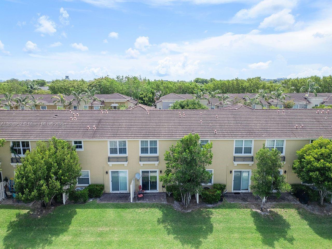 TUSCAN VILLAS CONDO - Residential