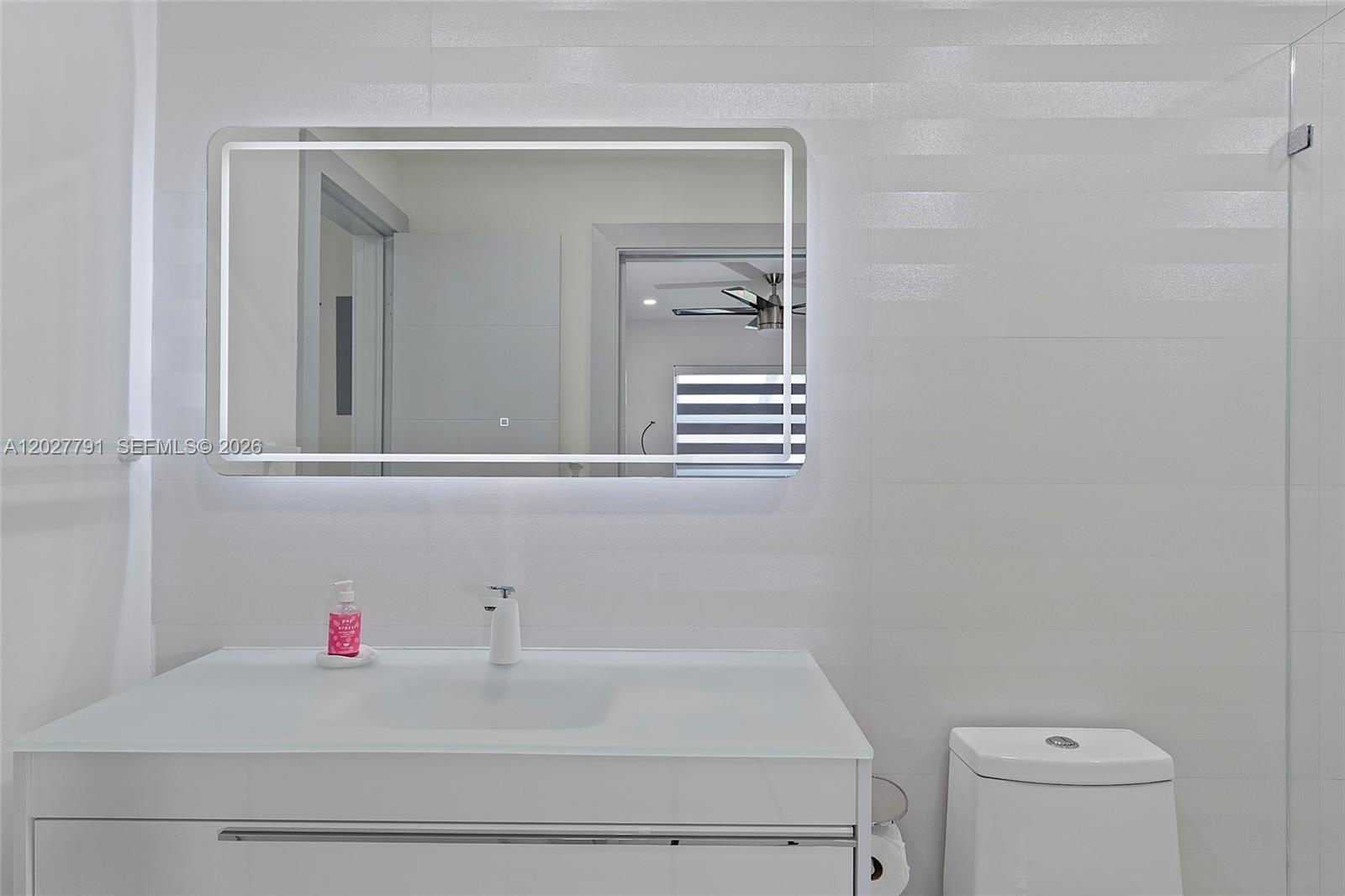 LEE GROVE ESTS - Residential