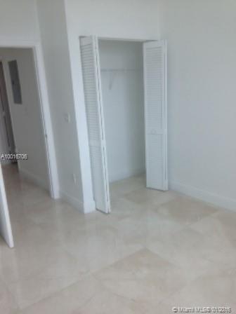 VIZCAYNE SOUTH CONDO - Residential Lease