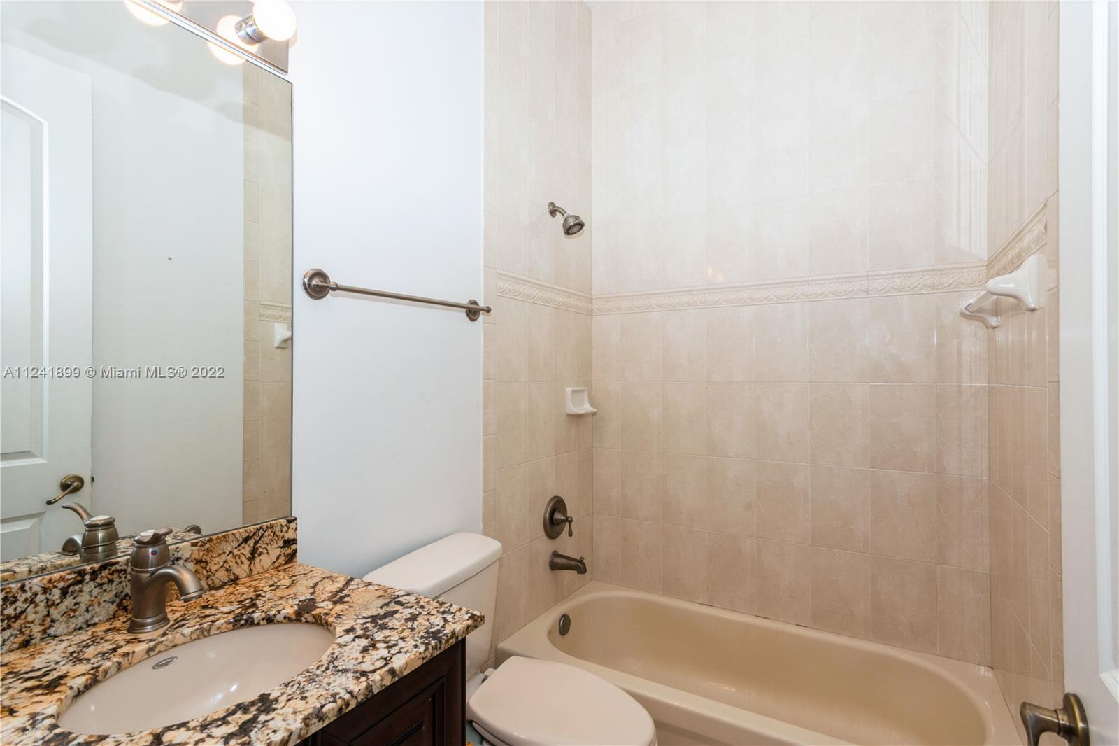 RL OLD CUTLER - Residential