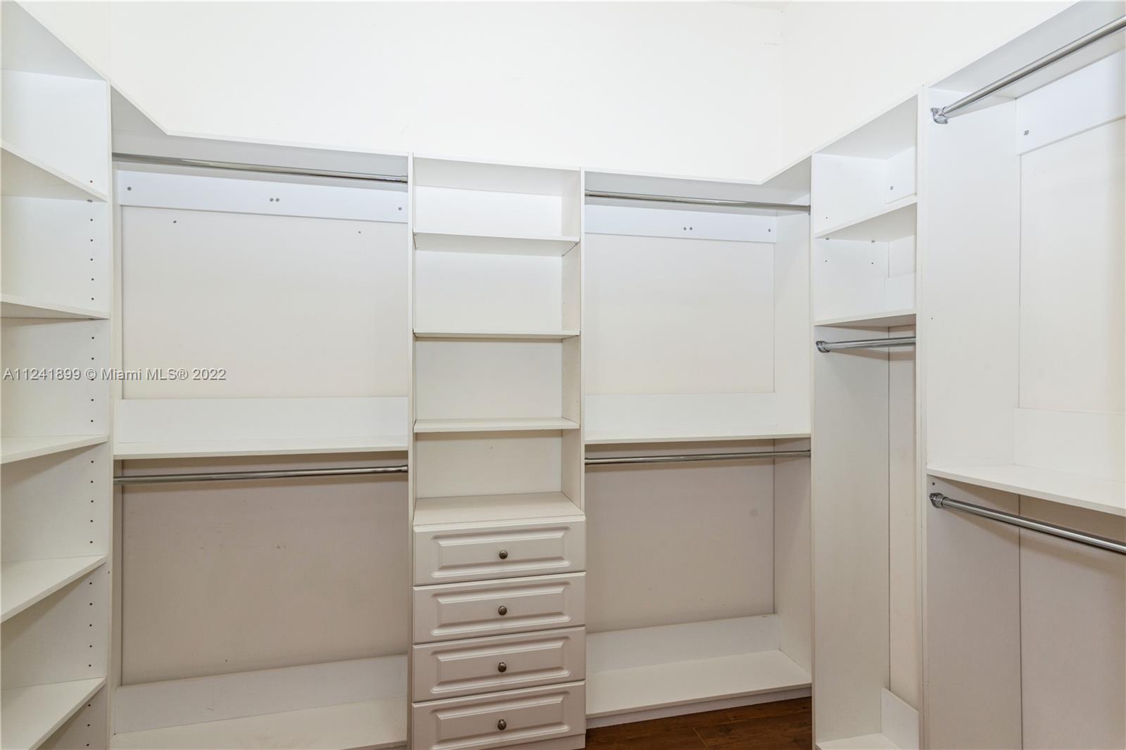 RL OLD CUTLER - Residential