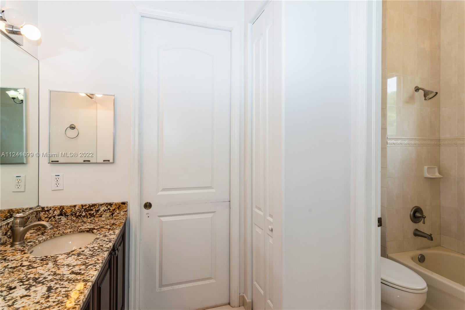 RL OLD CUTLER - Residential