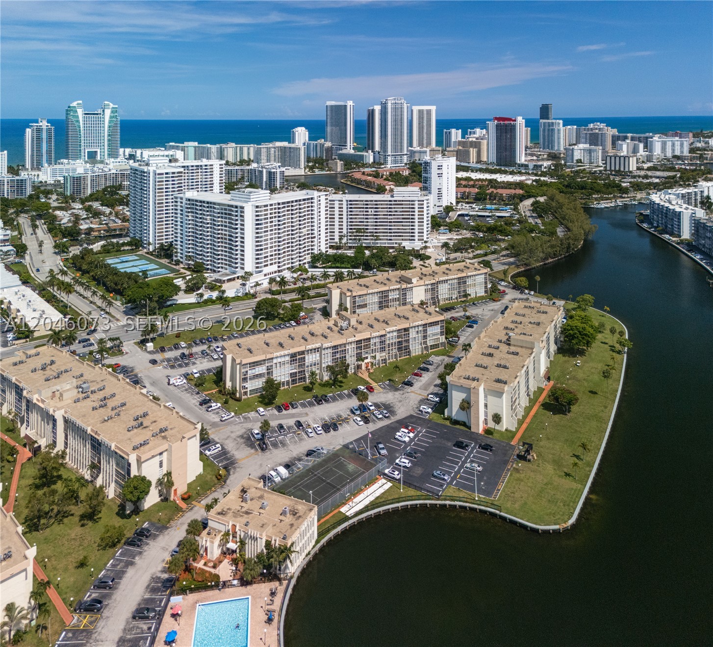 DESOTO PARK CONDO - Residential Lease