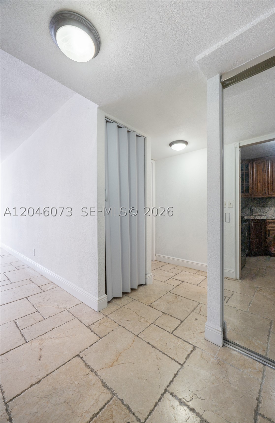 DESOTO PARK CONDO - Residential Lease