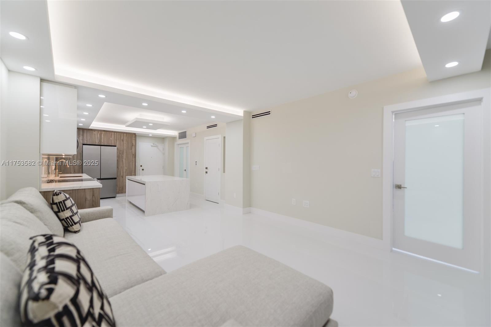HEMISPHERES CONDO - Residential