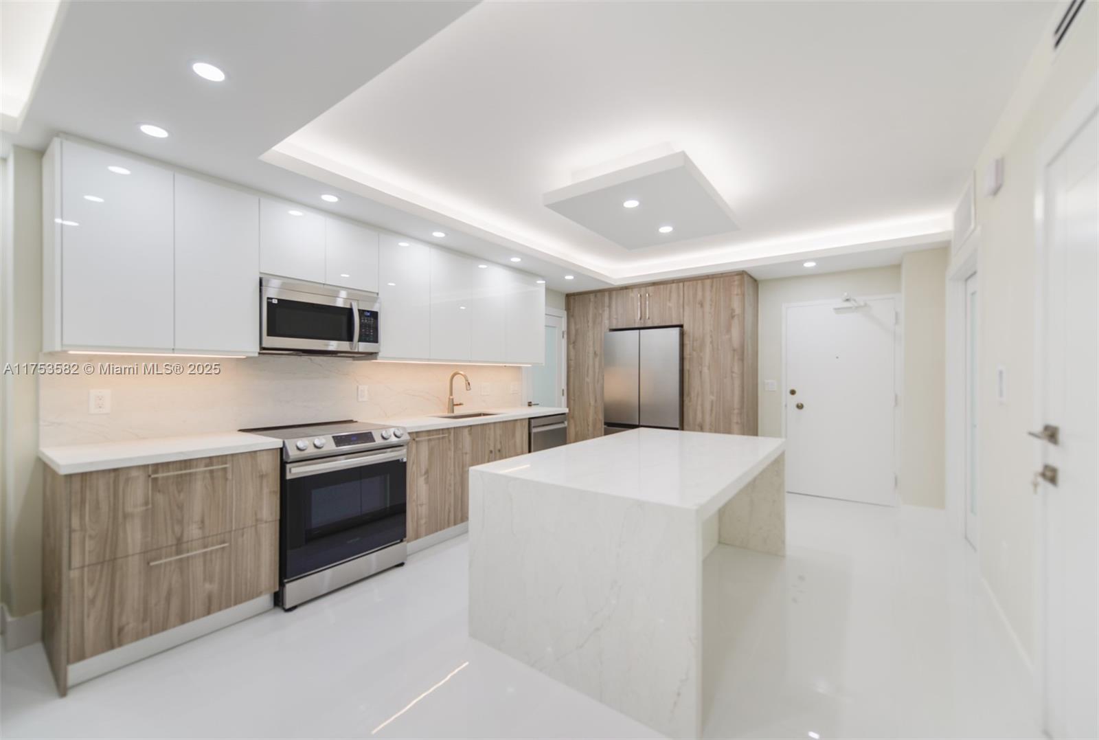 HEMISPHERES CONDO - Residential