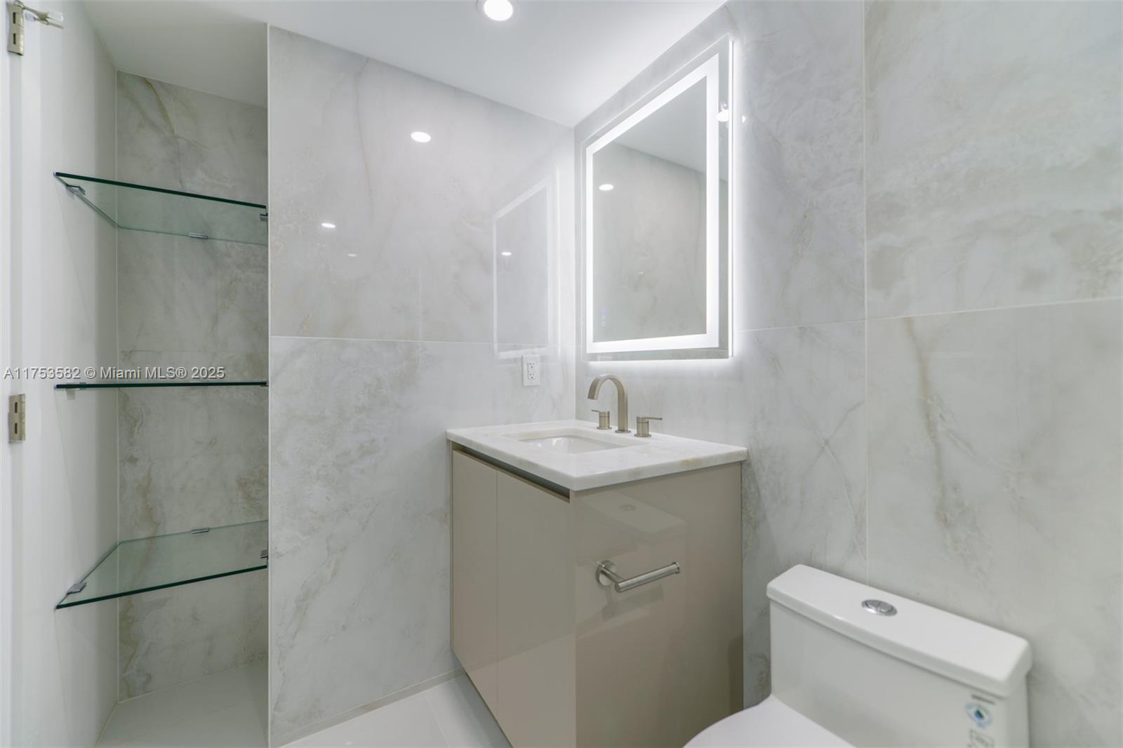 HEMISPHERES CONDO - Residential