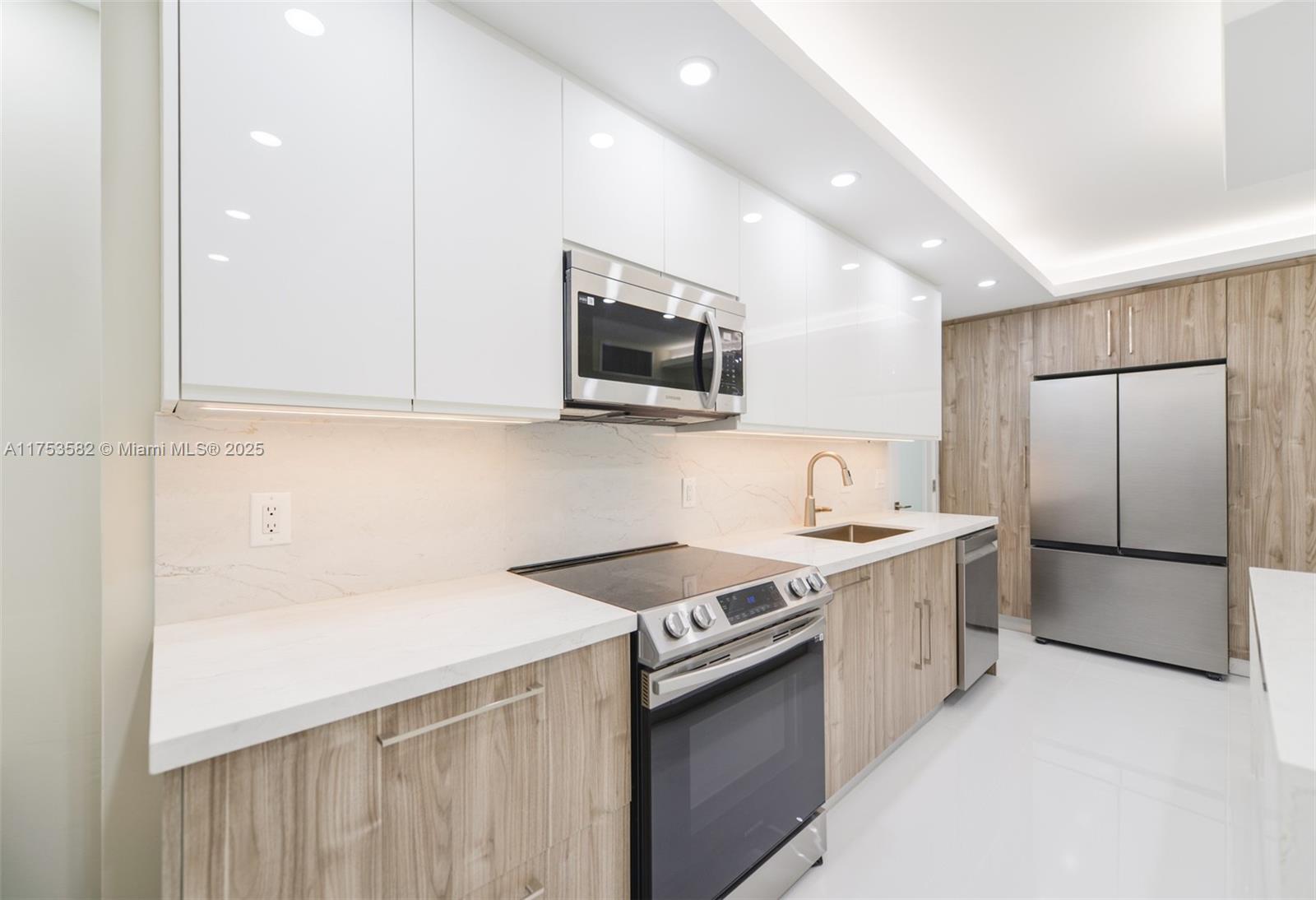 HEMISPHERES CONDO - Residential