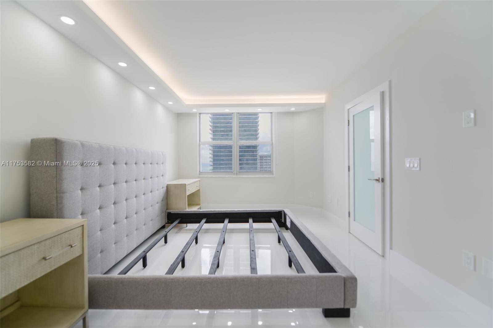 HEMISPHERES CONDO - Residential