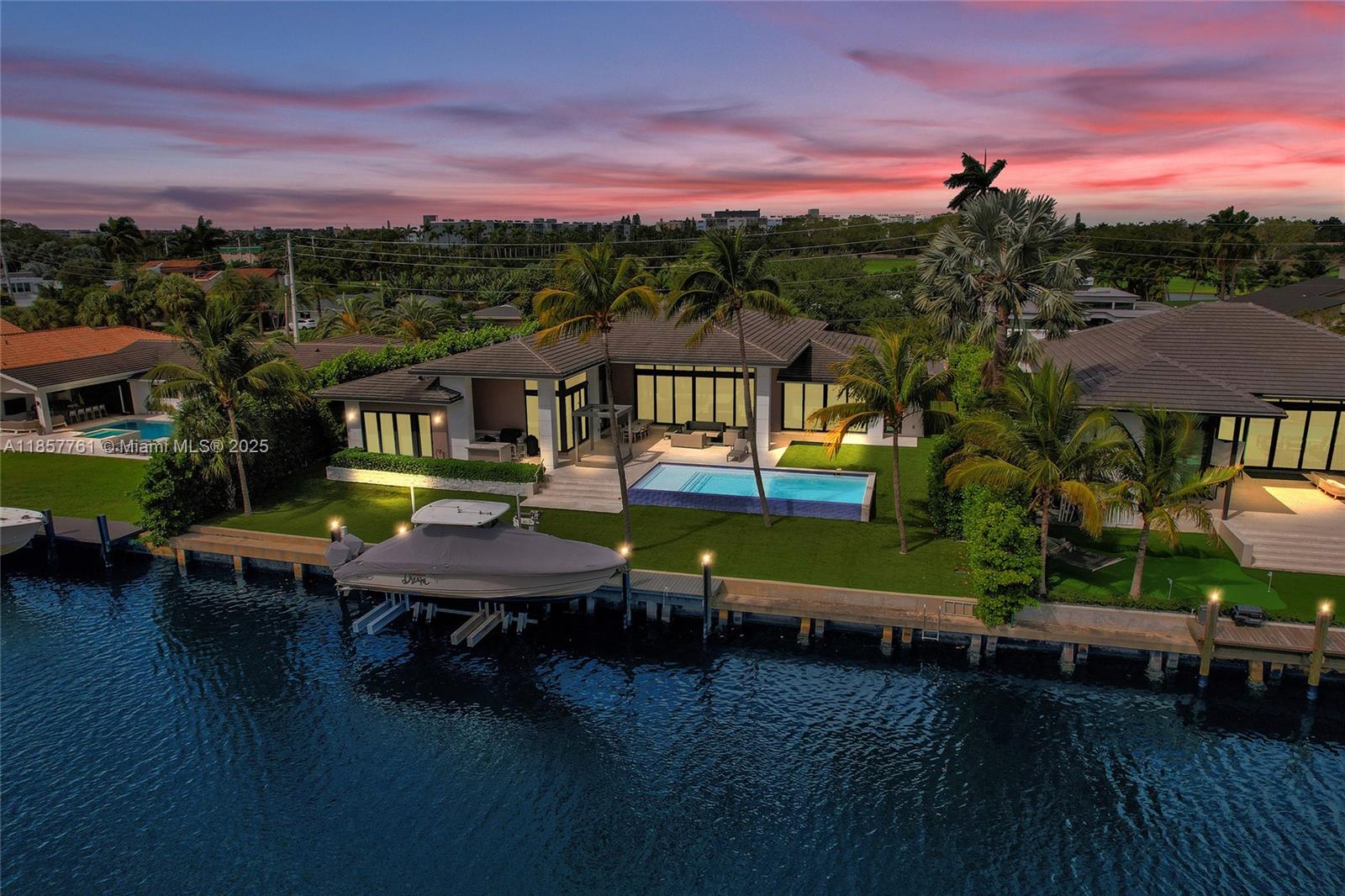 DIPLOMAT GOLF ESTATES - Residential