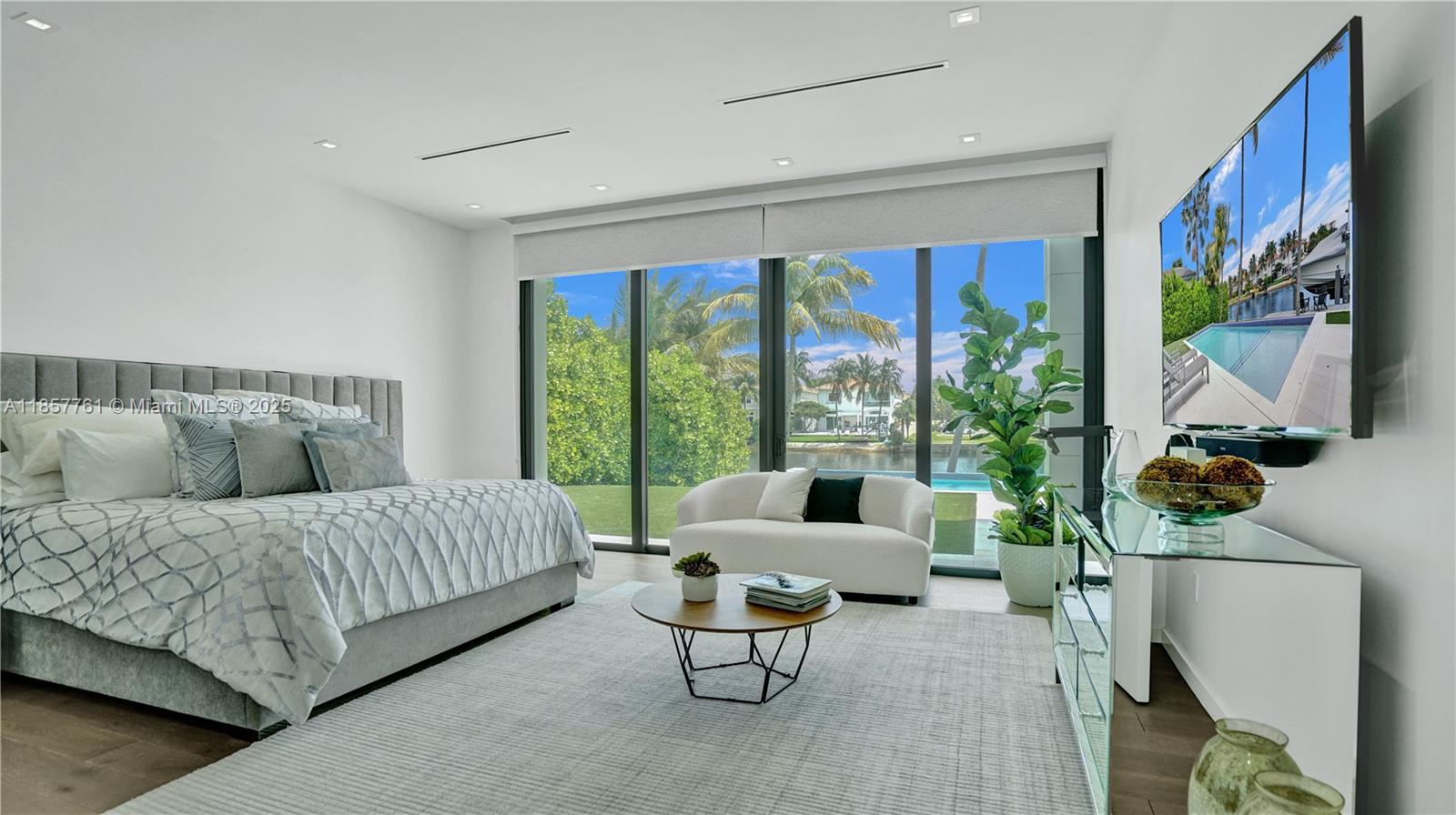 DIPLOMAT GOLF ESTATES - Residential