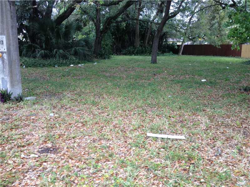 GOLDEN GLADES PARK RESUB - Land