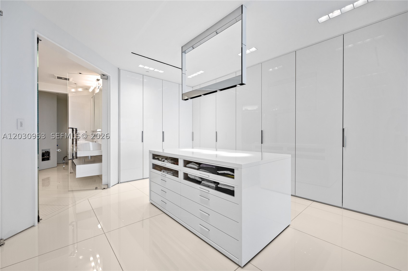 BAL HARBOUR CENTER CONDO - Residential