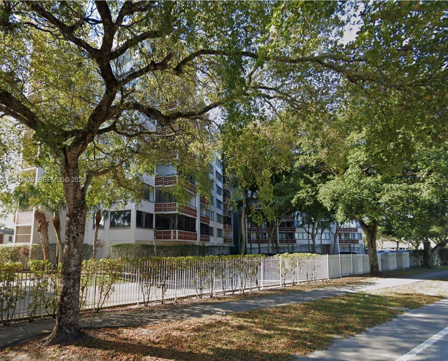 INVERRARY GARDENS CONDO I - Residential