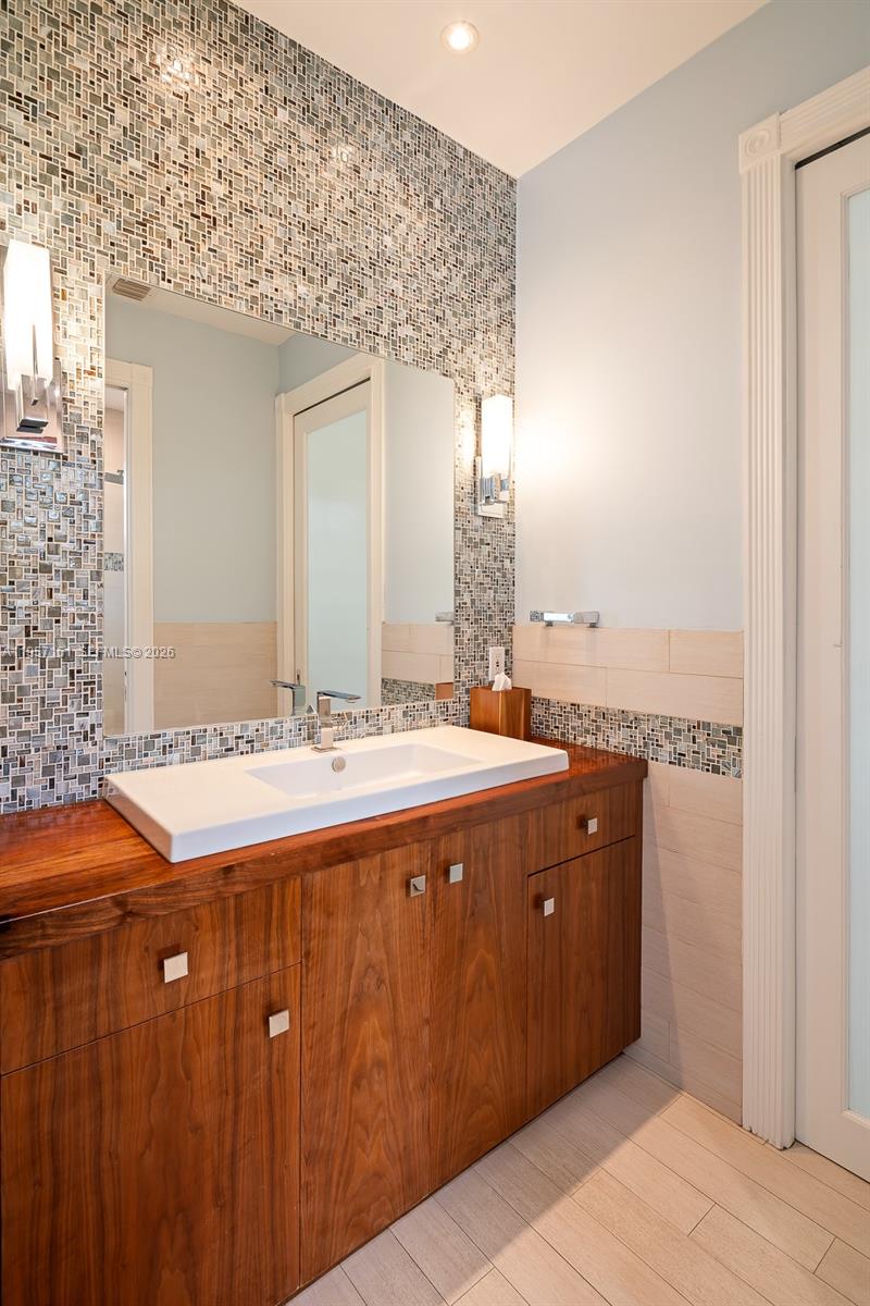 ROCKDALE ESTATES - Residential