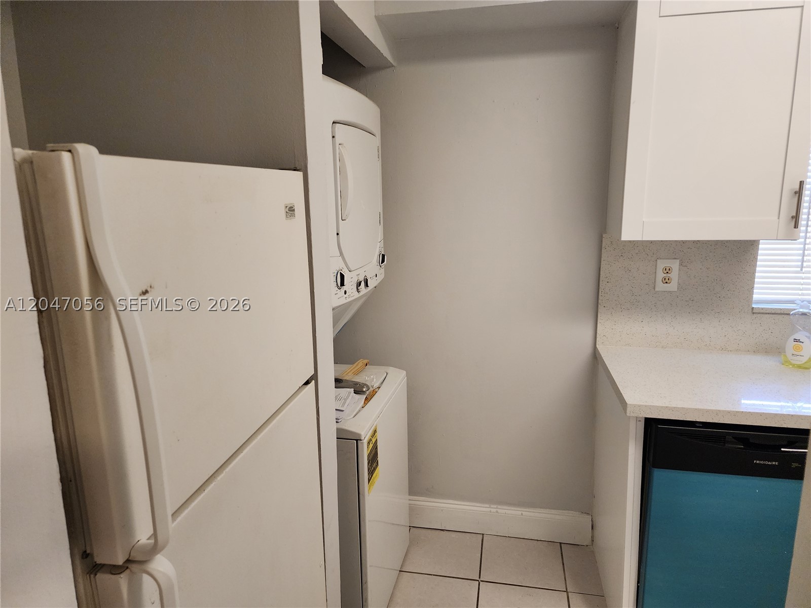 WATERVIEW CONDO - Residential Lease
