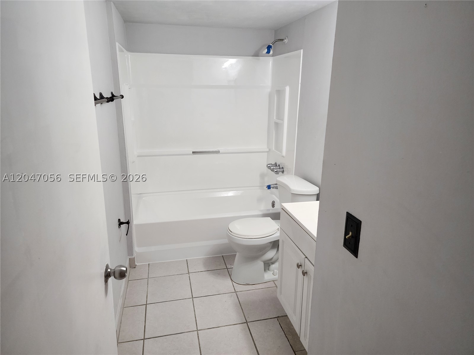 WATERVIEW CONDO - Residential Lease