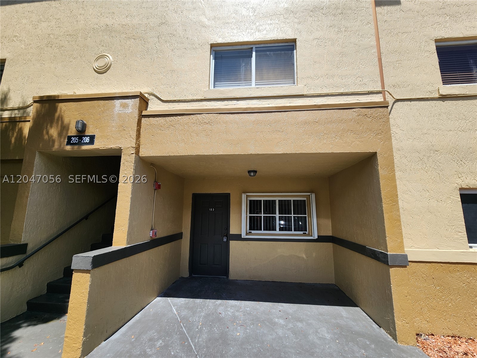 WATERVIEW CONDO - Residential Lease