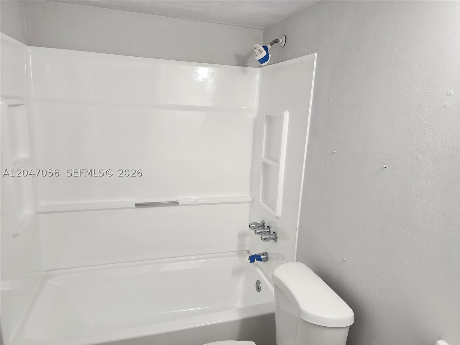 WATERVIEW CONDO - Residential Lease