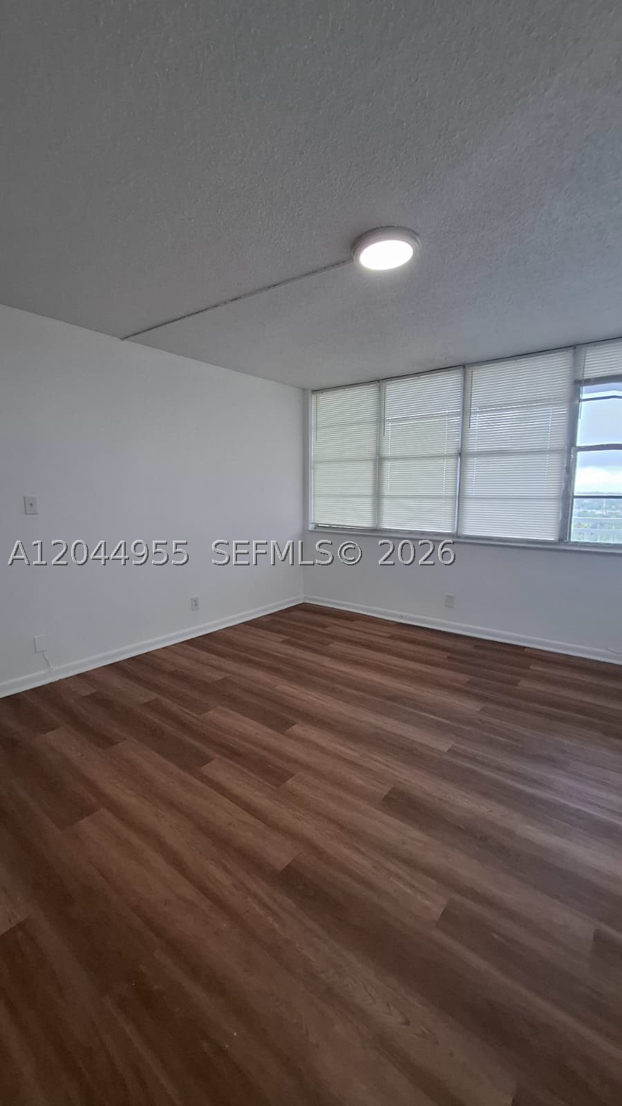 CRESTVIEW TOWERS CONDO - Residential Lease