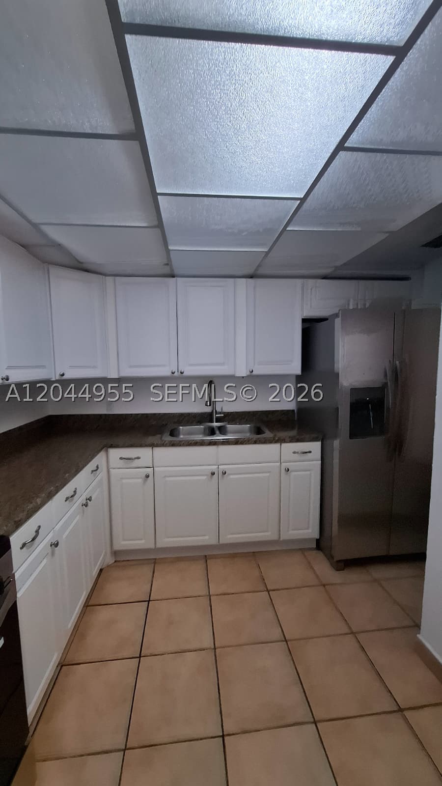 CRESTVIEW TOWERS CONDO - Residential Lease