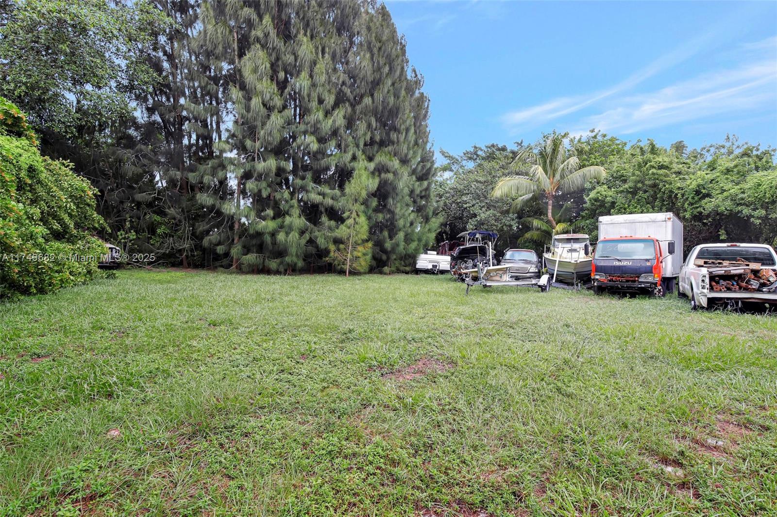 BROWARD GARDENS - Land
