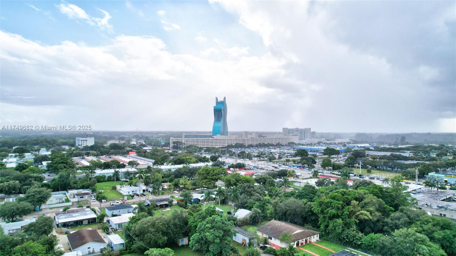 BROWARD GARDENS - Land
