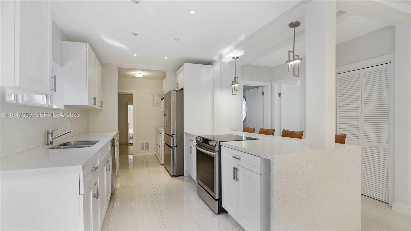 NORTH BAY ISLAND - Residential