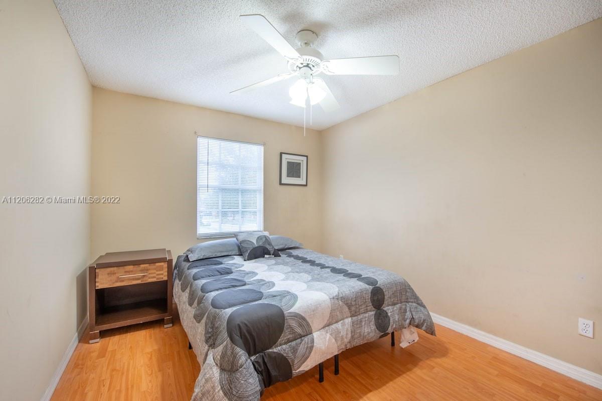 KINGSBRIDGE EAST VILLAGE - Residential