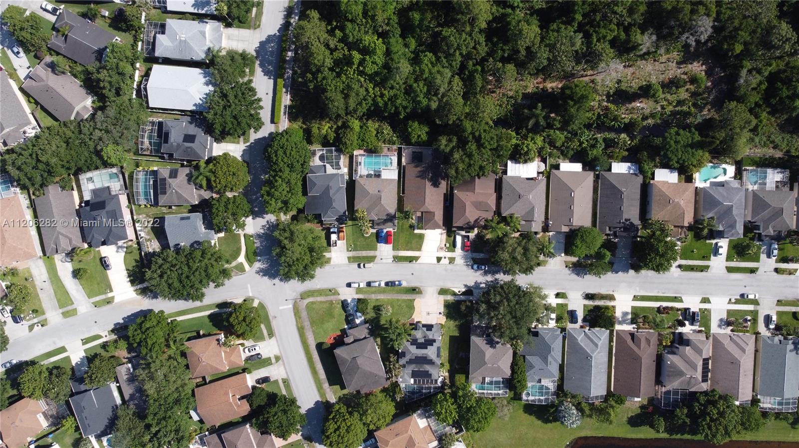 KINGSBRIDGE EAST VILLAGE - Residential