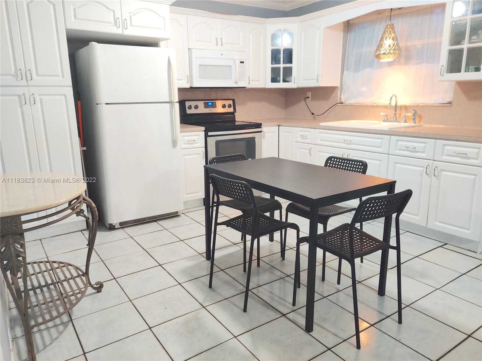 PRINCESS PARK - Residential Lease
