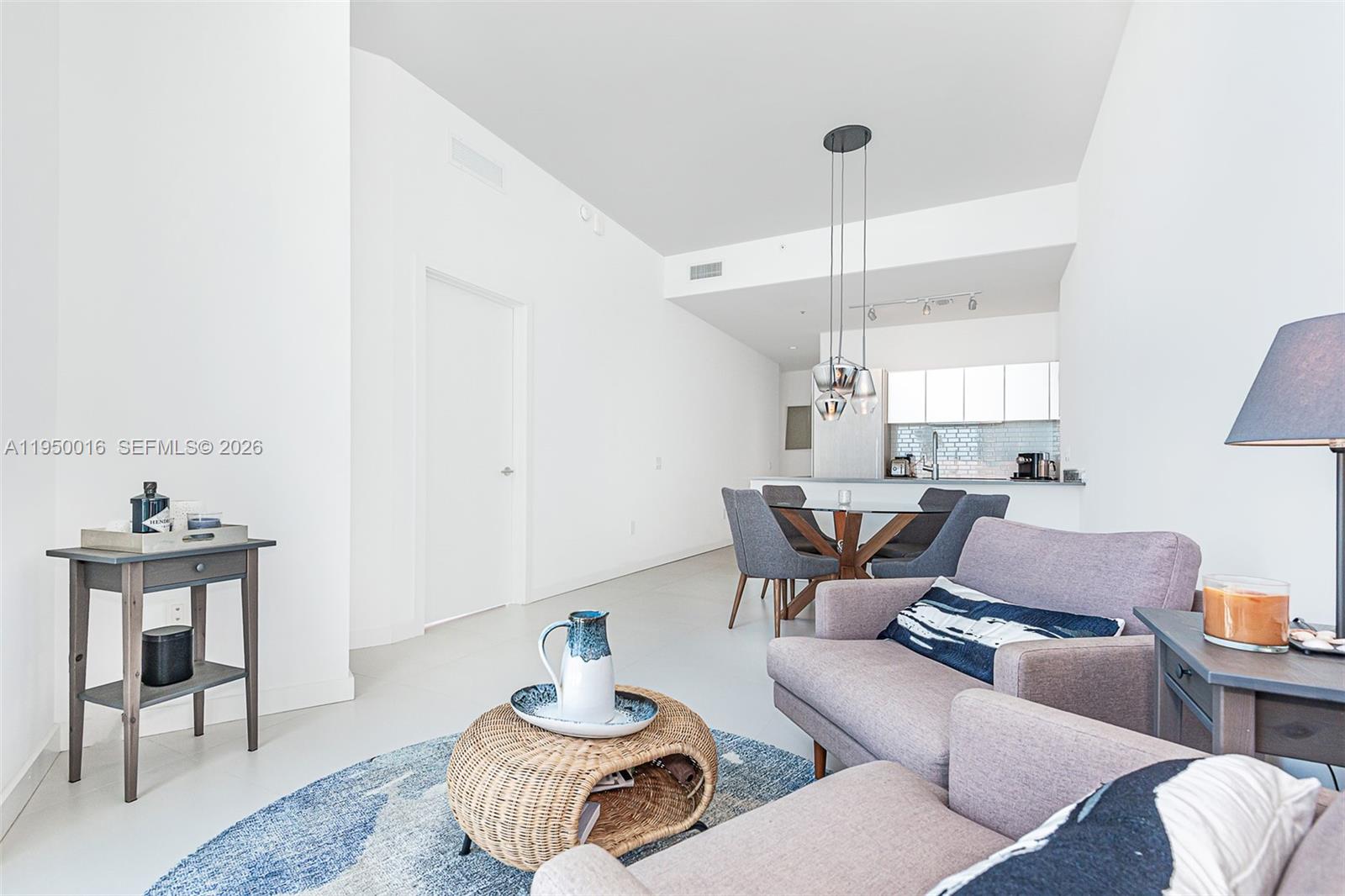 PARAISO BAYVIEWS CONDO - Residential