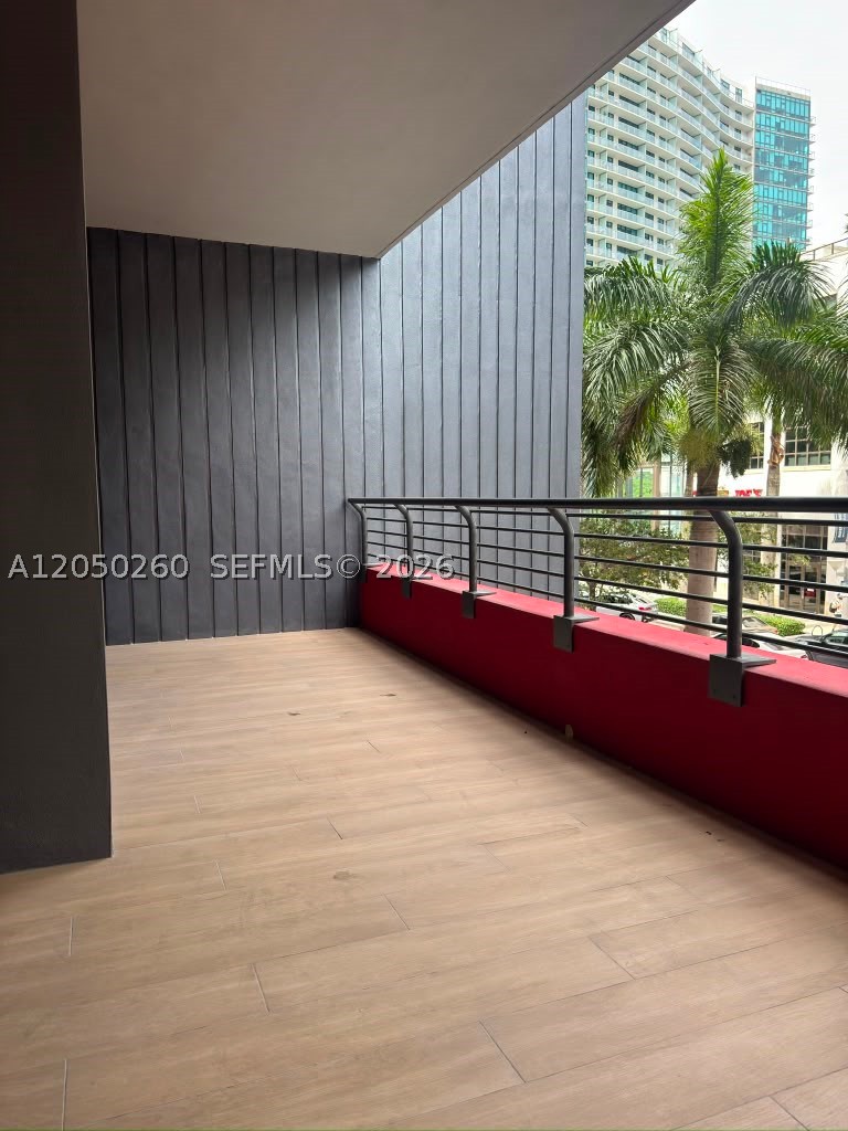 Brand new residence with 1 Bedroom, Enclosed Den and 2 Full Bathrooms. Located in a dynamic area close to Desing District, Wynwood, and Miami Beach. Parking space with direct access available for rent in the adjacent parking garage.
Unit is available furnished for $4,800, and it’s available for short term rental minimum of 30 days.