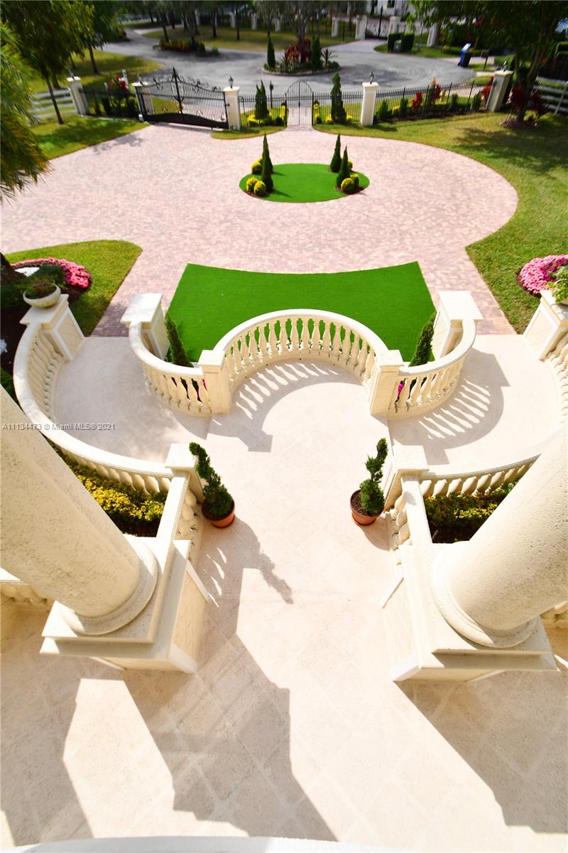 ESTATES AT SUNSHINE RANCH - Residential Lease